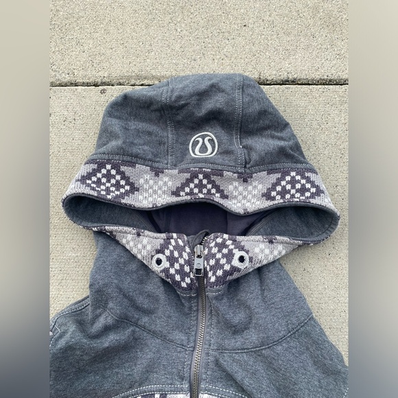 Lululemon Live Simply Ikat Apres Knit Ski Scuba Hoodie, Grey, sz 6 - Picture 3 of 14